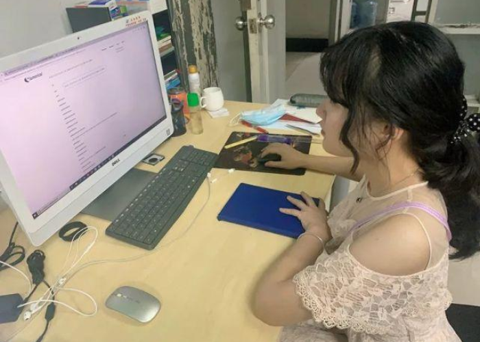 疫情期间留学孩子该不该回国（疫情期间你的孩子出国读研吗）
