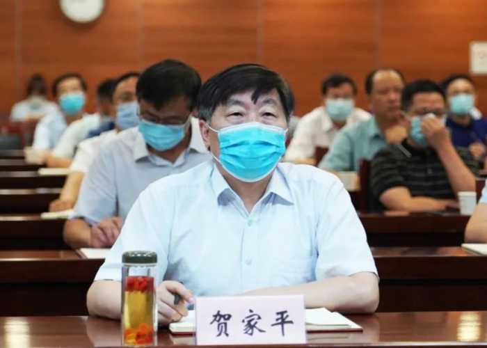 疫情最近怎么又严了（为什么最近疫情防控又严了）