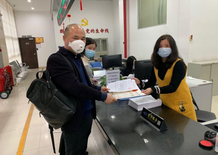 医疗人员疫情感动（疫情期间医护人员感动话语）