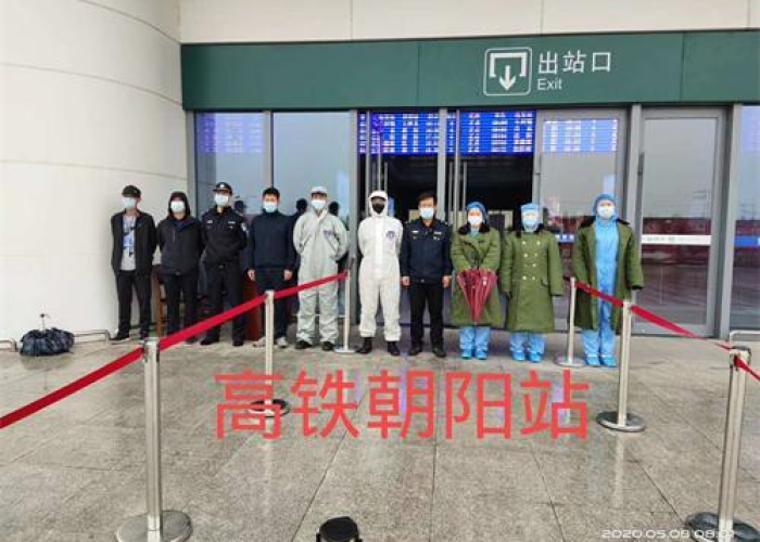 疫情每个人都在默默的付出（疫情每个人都在默默的付出的句子）