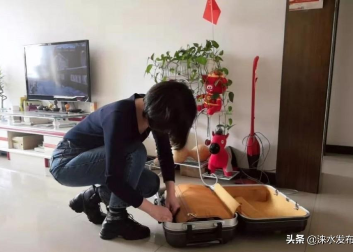 写抗击疫情的医护人员的作文（2020抗击疫情医护人员作文）