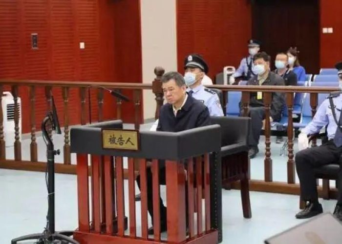 新冠疫情英语配音搞笑版（关于抗击疫情的英语配音）