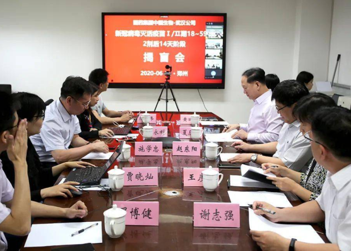 新冠疫情英语访谈（新冠疫情英语访谈视频）