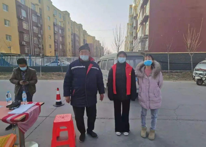 抗击疫情中最感人的故事（抗击疫情中那些感人的故事）