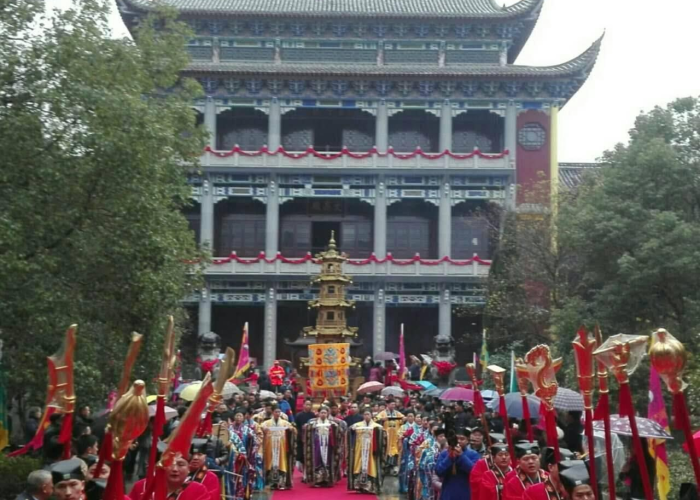 疫情湖北哪些官员撤职（疫情湖北官员撤换的人数）