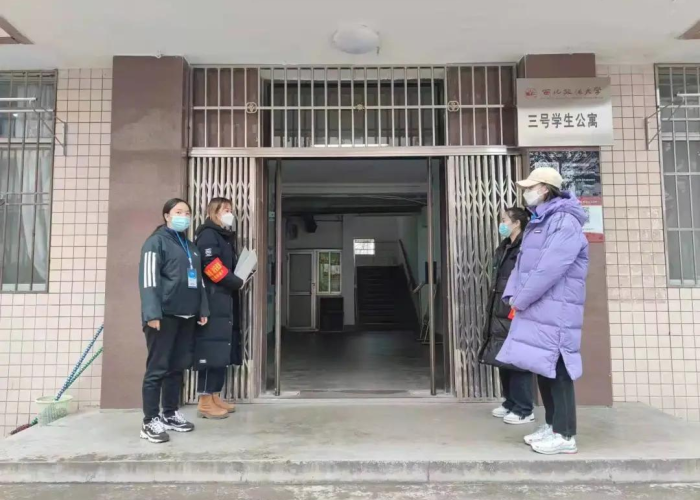 协助疫情志愿者（志愿者帮社区抗击疫情）