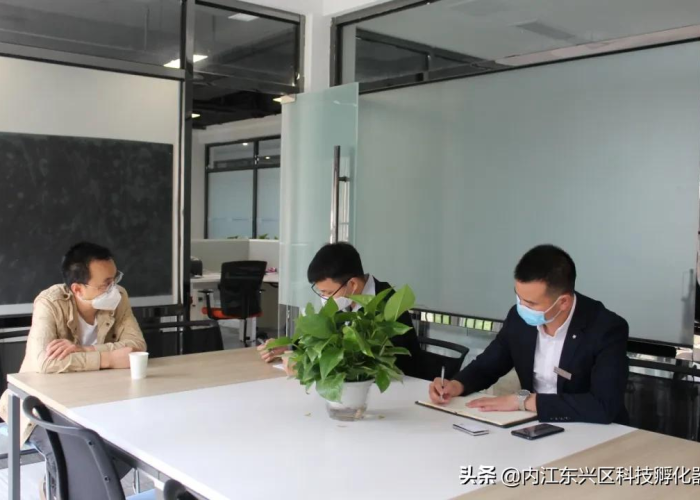 东兴疫情封控10个月是真的吗（东兴市暂停）