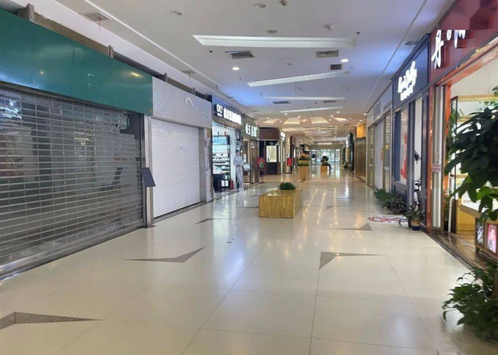 疫情下商场不关门（疫情下商场不关门怎么投诉）