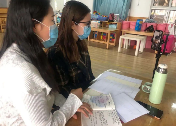 疫情期间孩子上幼儿园合适吗（疫情期间小孩能上学吗）
