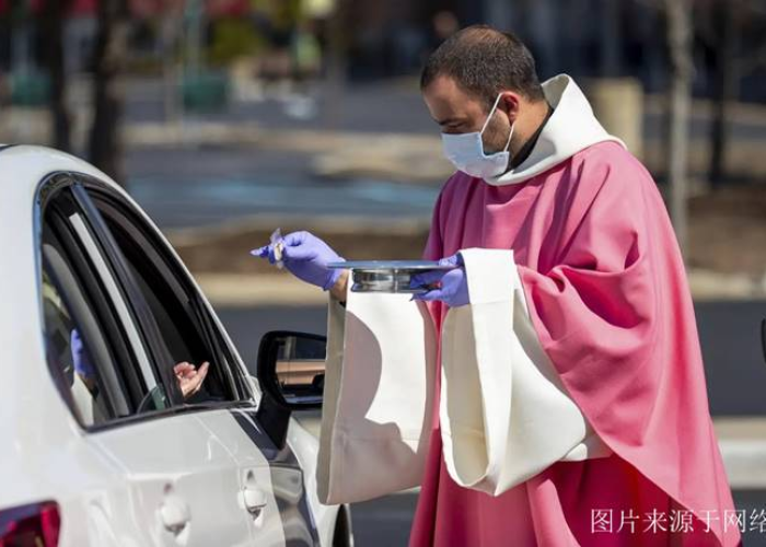 国外疫情感动视频（疫情感人视屏）