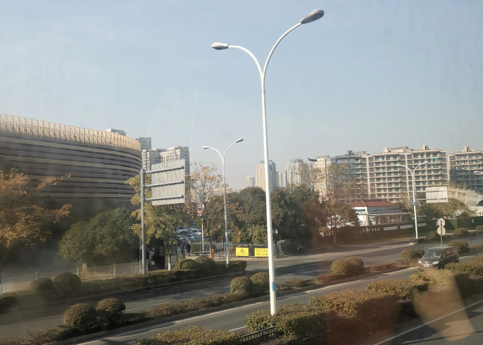 疫情放开的医院现状怎么写（疫情医院还开门吗）
