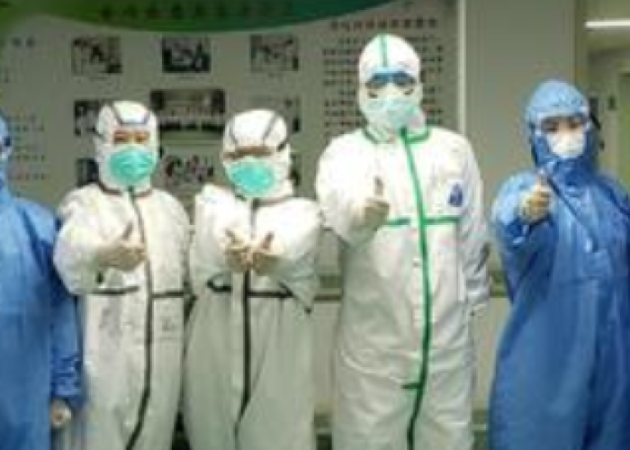 疫情人物事迹200字（疫情人物事迹200字作文）