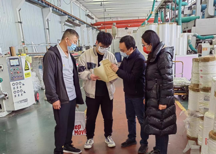疫情之后为什么经济会这么差（为什么疫情期间我国的经济还能向前呢）