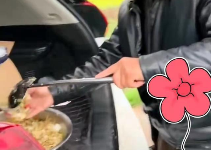 疫情高速免费送饭（疫情高速免费送饭怎么办）
