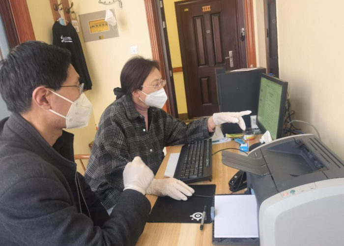 疫情期间感动你的人和事（疫情期间感动你的人物事迹）