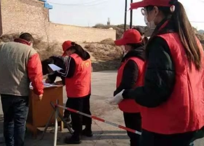 疫情志愿者感人视频催人泪下（抗击疫情志愿者事迹视频）