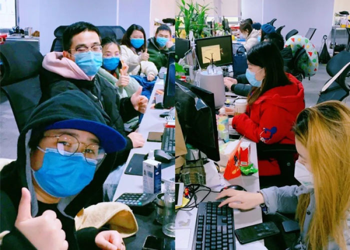 在疫情期间工作的人（在疫情期间工作的人怎么形容）