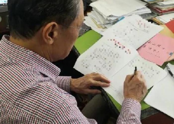 钟南山南简介抗击疫情300字（钟南山南抗击疫情的简介）