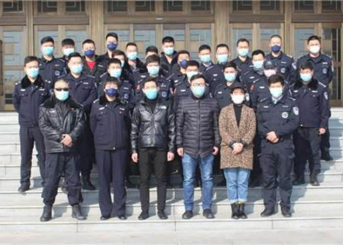 疫情期间理发师义务理发（疫情期间理发师义务理发怎么办）