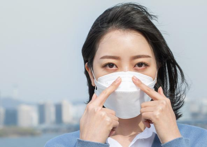 疫情期间口罩下的脸（疫情时期口罩）