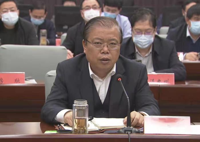 疫情感动瞬间催泪短视频（疫情期间催人泪下的感人视频）