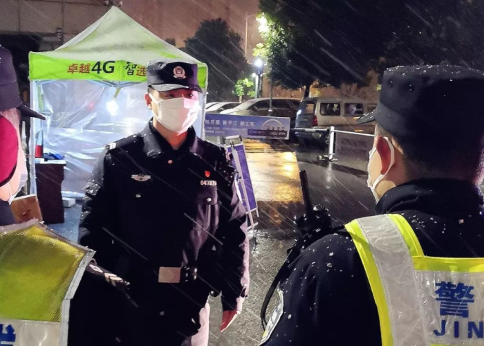 新冠疫情超燃剪辑回忆杀（新冠疫情记录片）