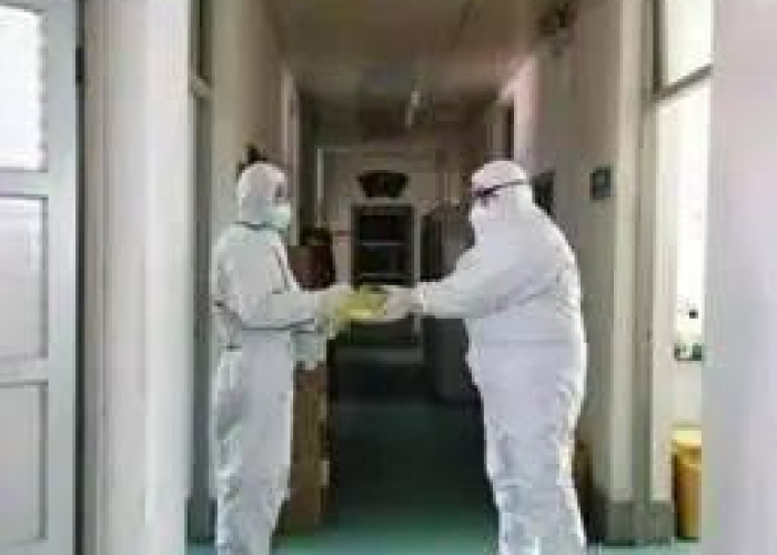 新冠疫情舍己为人超燃剪辑30秒（疫情中舍己为人不怕牺牲的奉献精神）
