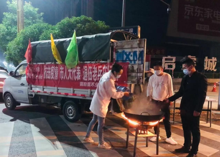 疫情最难忘的瞬间（疫情期间最难忘的瞬间作文400字）
