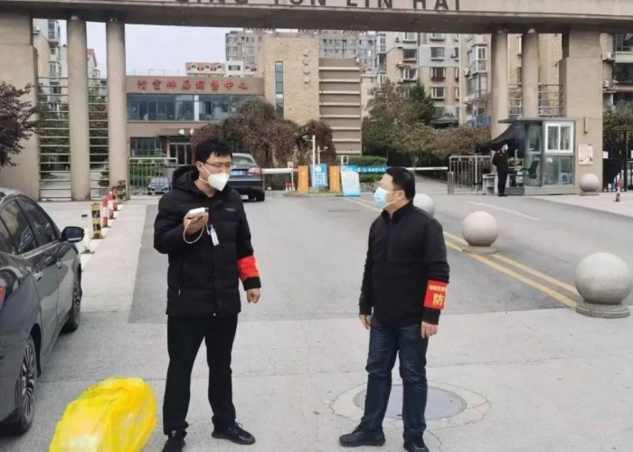 疫情期间感人瞬间的故事（疫情期间感人至深的故事）