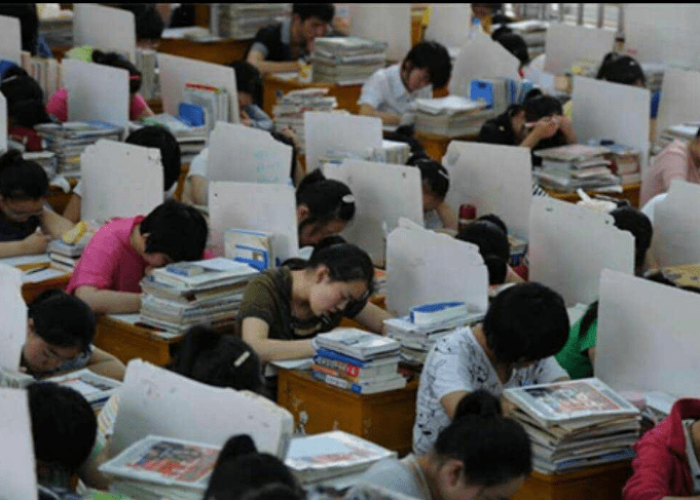 疫情几年青春占了几年（这次疫情多少年一遇）