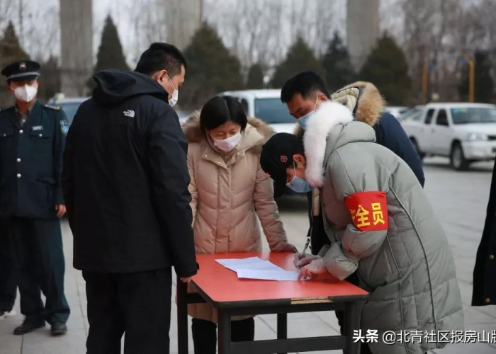 疫情时感动的瞬间500字左右（疫情时期感动的一瞬）