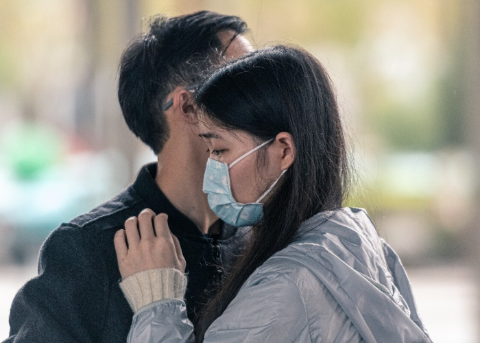 新冠疫情的感人爱情事件（新冠疫情的感人爱情事件有哪些）
