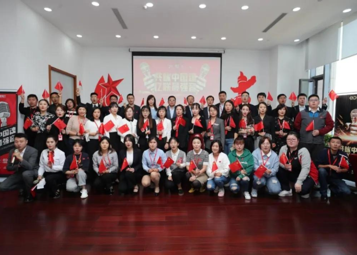 抗击疫情的英文诗歌朗诵稿（疫情英语诗歌朗诵）