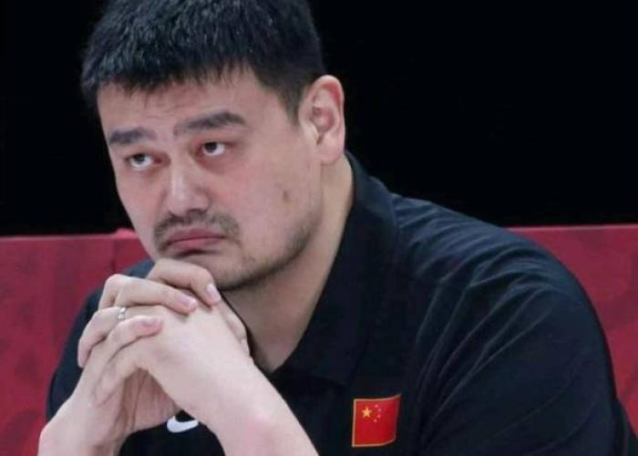疫情让保安到了人生巅峰（疫情期间保安的感人故事作文）
