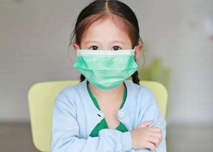 疫情需要给小孩准备什么药（疫情期间小孩需要健康码吗）
