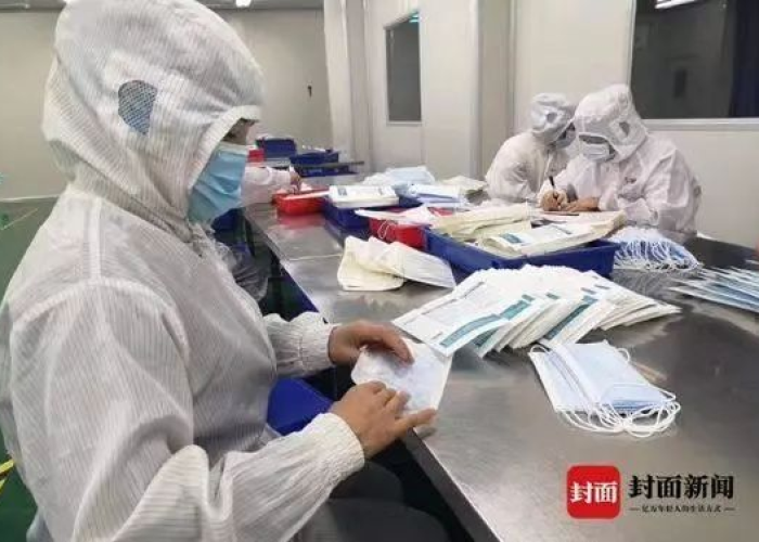 疫情口罩厂小伙（疫情下的口罩贩子）