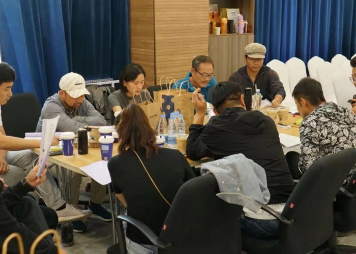 疫情回顾震撼视频（疫情回顾震撼视频短片）