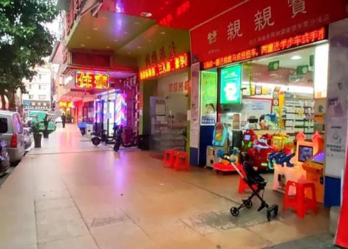 疫情放开后实体店的现状搞笑视频（2021疫情实体店）
