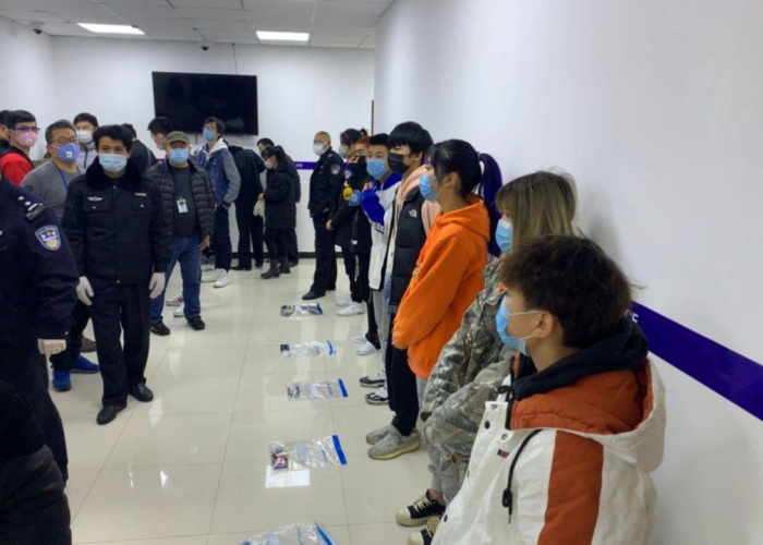 疫情持续三个月还能撑多久（中国疫情3个月能控制住吗）