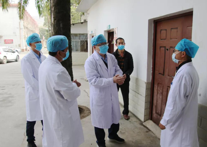 新冠肺炎疫情防控一线医护人员（一线医务人员新冠肺炎防治总结）