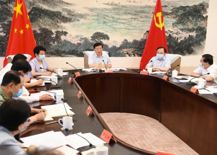 疫情期间关于解决问题的会议内容（疫情期间紧急召开的会议）