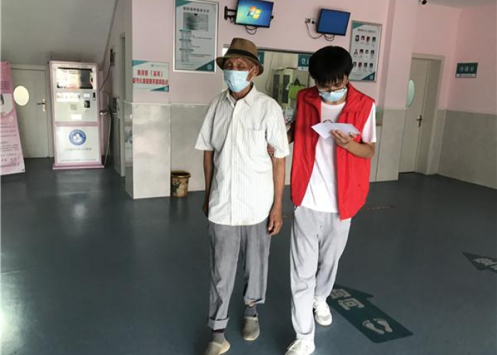 疫情志愿者视频三分钟（疫情期间志愿者公益视频）