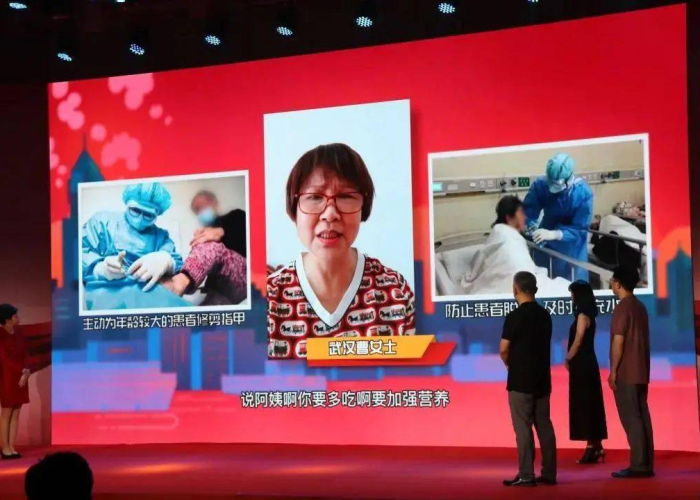 疫情榜样人物事迹（疫情期间榜样事迹）