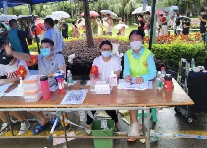 疫情防控社区志愿者故事（社区志愿者抗疫故事）