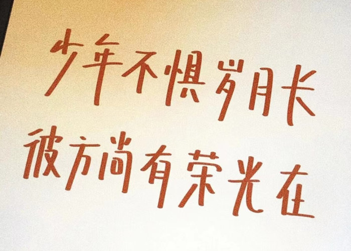 怀念疫情居家的文案（形容疫情期间思念家乡的诗句）