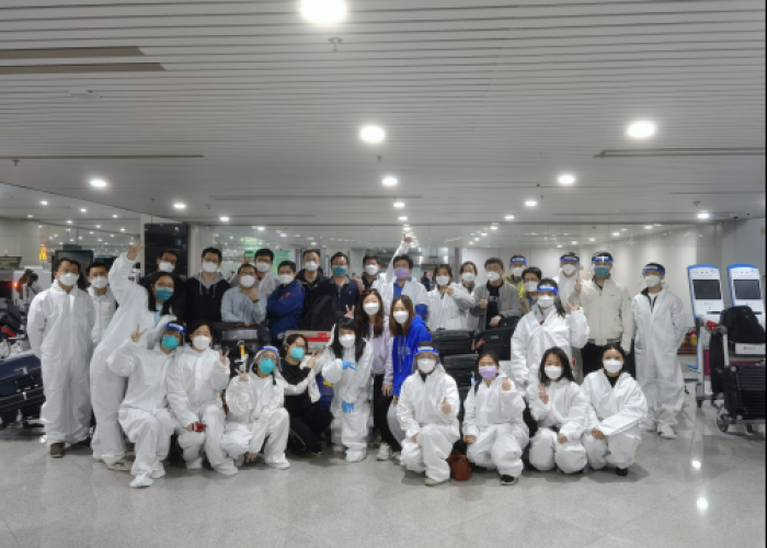 新冠疫情救援人员出征视频（新冠疫情救援人员出征视频教程）