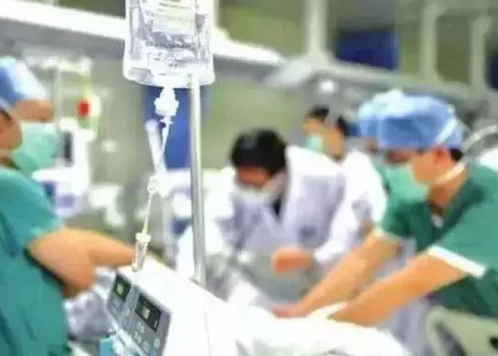 新冠疫情医生救人视频播放（疫情救人的视频）