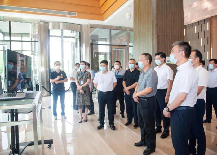 一线疫情防控工作人员指哪些人（疫情一线人员包括）