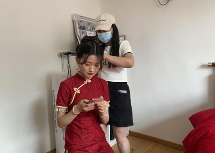 同城热门话题抗击疫情（同城热门文案）