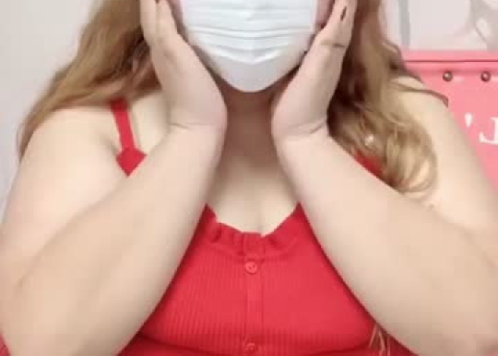 疫情口罩搞笑视频胖子（关于疫情口罩的正能量小品）